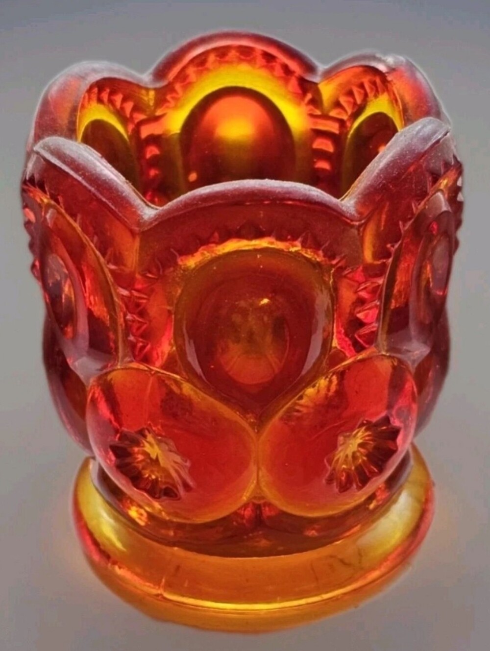 Vintage L.E. Smith Moon-Star Amberina Votive Holder NOS Fire Glowing Cadmium MCM